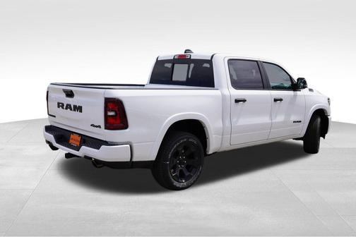 Bright White Clearcoat 2026 RAM 1500 Big Horn