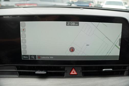Glacial White Pearl 2024 Kia Sportage X-Line
