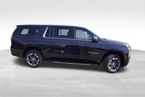2025 Chevrolet Suburban LT