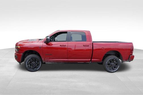 Molten Red Pearlcoat 2026 RAM 3500 Laramie
