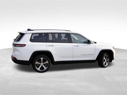 Bright White Clearcoat 2023 Jeep Grand Cherokee L Limited