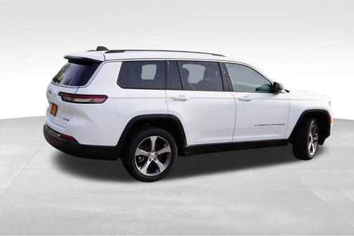 Bright White Clearcoat 2023 Jeep Grand Cherokee L Limited