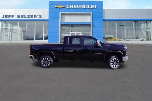 2025 Chevrolet Silverado 3500 LT