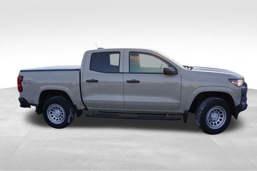 2024 Chevrolet Colorado WT