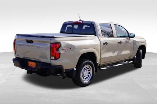 2024 Chevrolet Colorado WT