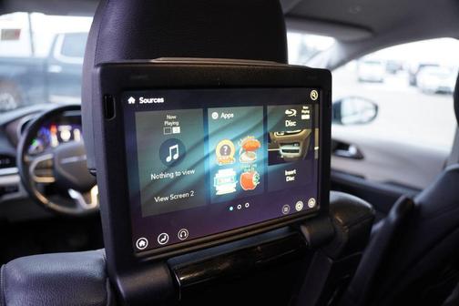 2018 Chrysler Pacifica Touring-L Plus