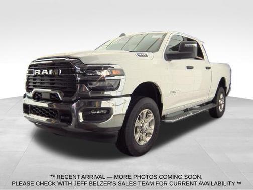 Bright White Clearcoat 2026 RAM 2500 Big Horn