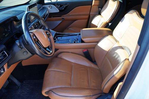 Pristine White 2020 Lincoln Aviator Black Label AWD