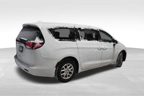 2017 Chrysler Pacifica LX