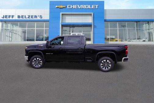 2025 Chevrolet Silverado 3500 LT