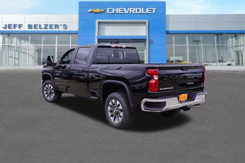 2025 Chevrolet Silverado 3500 LT