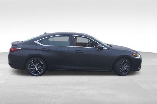 2022 Lexus ES 350 Base