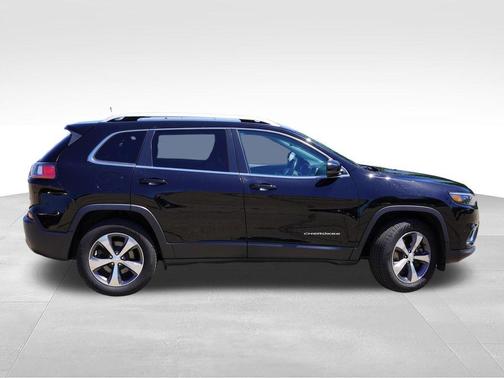 Diamond Black 2020 Jeep Cherokee Limited
