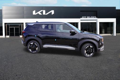 Aurora Black Pearl 2027 Kia Seltos S