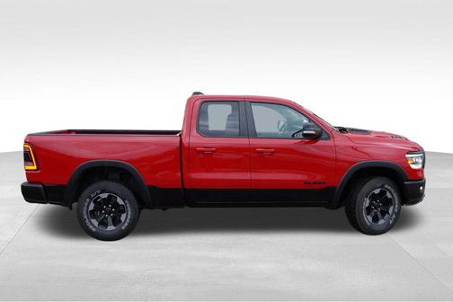 Flame Red Clearcoat 2019 RAM 1500 Rebel