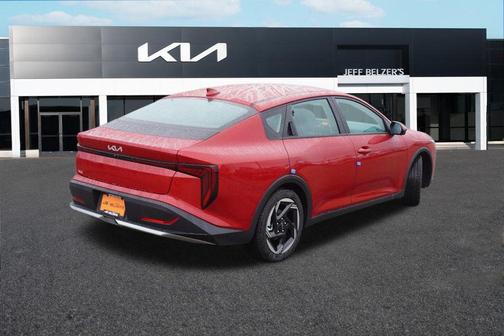 2025 Kia K4 EX