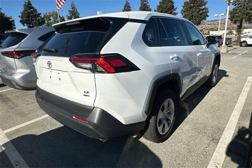 2024 Toyota RAV4 LE