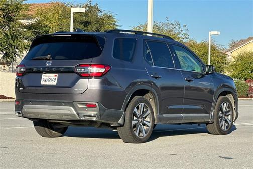 2025 Honda Pilot Elite