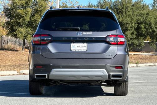 2025 Honda Pilot Touring