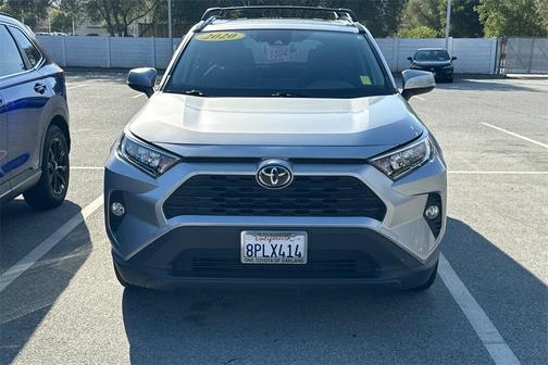 2020 Toyota RAV4 XLE