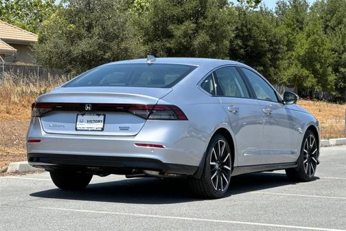 2025 Honda Accord Hybrid Touring