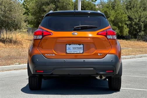 2020 Nissan Kicks SV