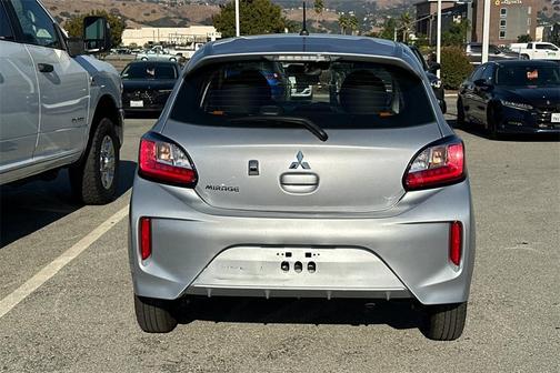 2024 Mitsubishi Mirage ES