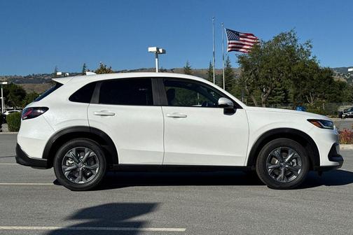 2027 Honda HR-V LX