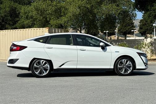 2019 Honda Clarity Plug-In Hybrid Base