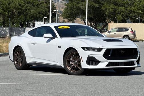 Oxford White 2024 Ford Mustang GT Premium
