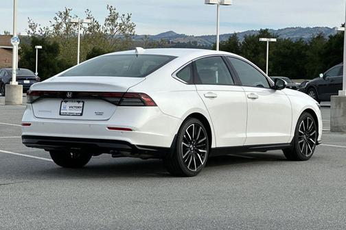 Platinum White Pearl 2026 Honda Accord Hybrid Touring