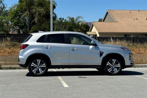 2024 Mitsubishi Outlander Sport 2.0 ES