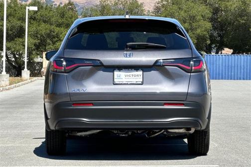 2026 Honda HR-V LX