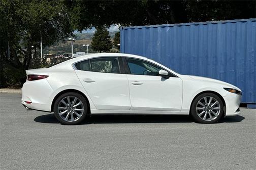 2023 Mazda Mazda3 FWD w/Select Package