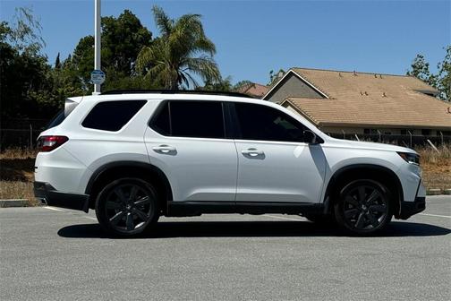 2024 Honda Pilot Sport
