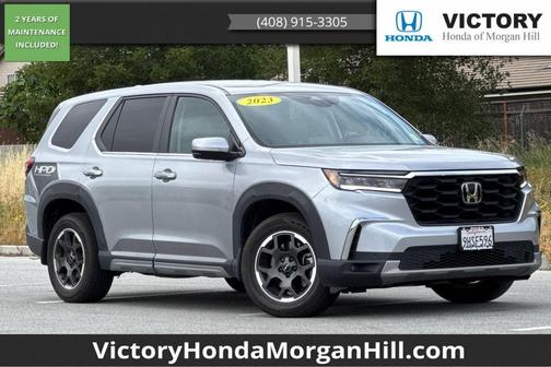 Silver 2023 Honda Pilot EX-L 7-Passenger