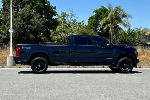 2022 Ford F-350 Lariat Super Duty