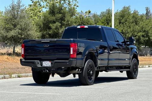 2022 Ford F-350 Lariat Super Duty