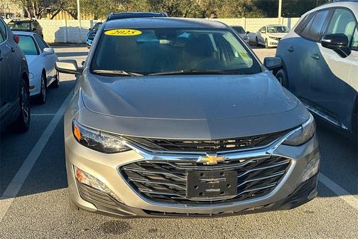 2025 Chevrolet Malibu LT