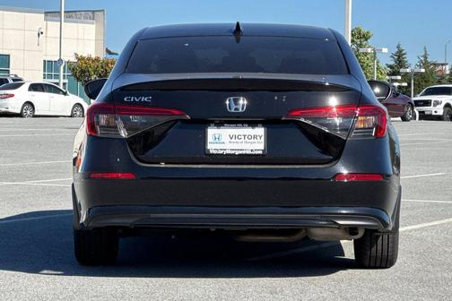 Crystal Black Pearl 2024 Honda Civic LX