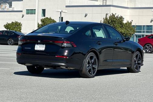 Crystal Black Pearl 2026 Honda Accord SE