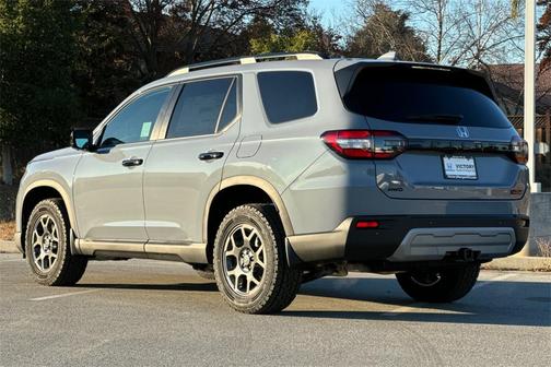 2025 Honda Pilot TrailSport