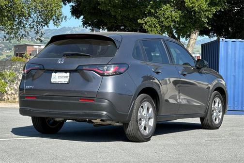 2025 Honda HR-V LX