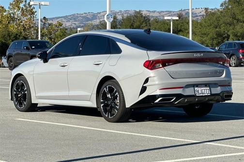 2024 Kia K5 GT-Line
