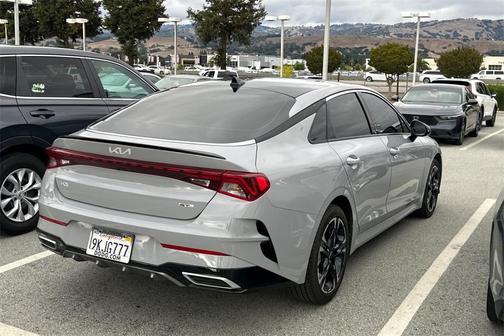 2024 Kia K5 GT-Line