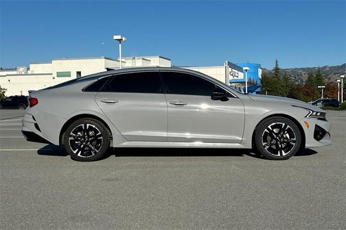 2024 Kia K5 GT-Line