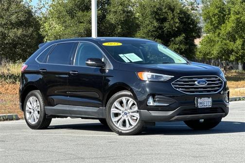 2022 Ford Edge Titanium