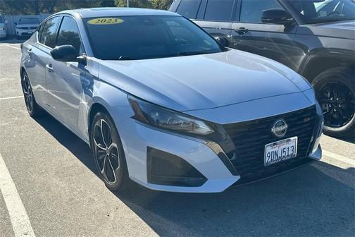 2023 Nissan Altima 2.5 SR