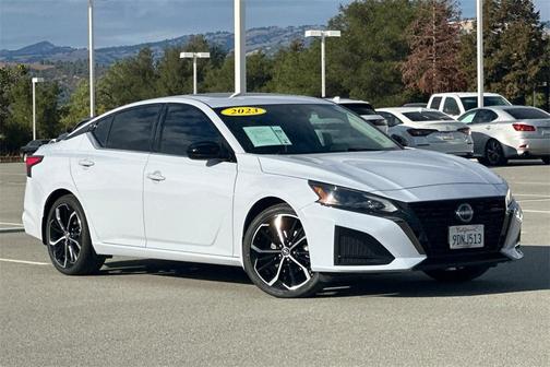 2023 Nissan Altima 2.5 SR
