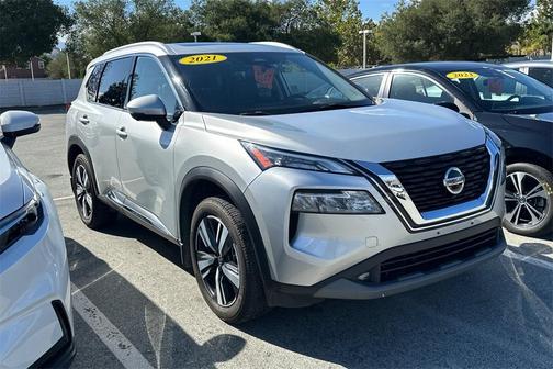 2021 Nissan Rogue SL